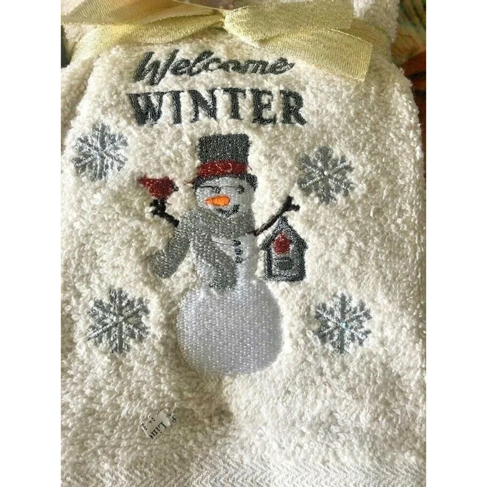 Christmas Welcome Winter Hand Towels Embroidered Snowman Rhinestone Set of 2